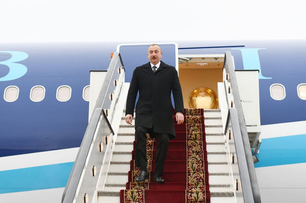 ilham-eliyev-ukraynaya-sefere-gedib
